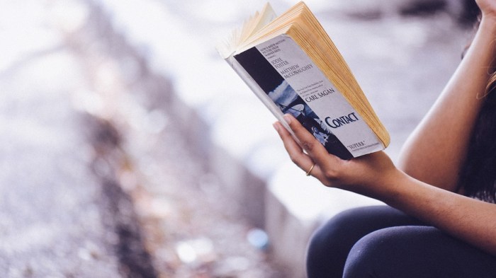 Free photo: People, Girl, Reading, Book - Free Image on Pixabay - 2585980